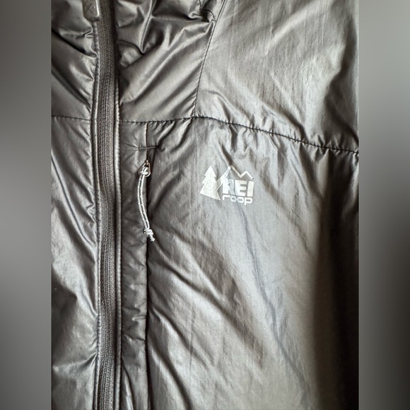 REI Men’s Unisex Light weight puffer zip up jacket black size medium - Picture 2 of 5